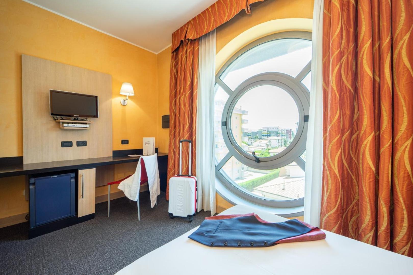 Hotel Majorana Ренде Экстерьер фото
